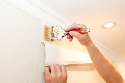 Pose de papier peint à Quœux-Haut-Maînil — revêtements muraux et toiles de verre